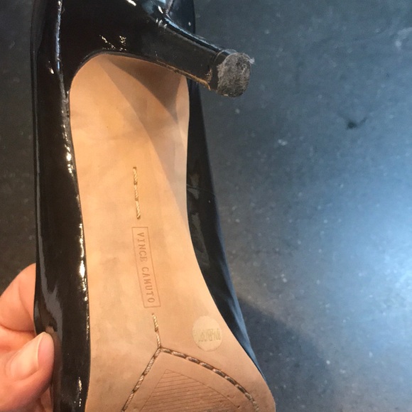 Vince Camuto Heels - Picture 4 of 6